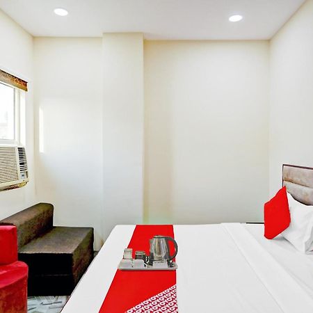 Hotel O Royal Lotus Stay Near Ip Extension Metro Station New Delhi Ngoại thất bức ảnh