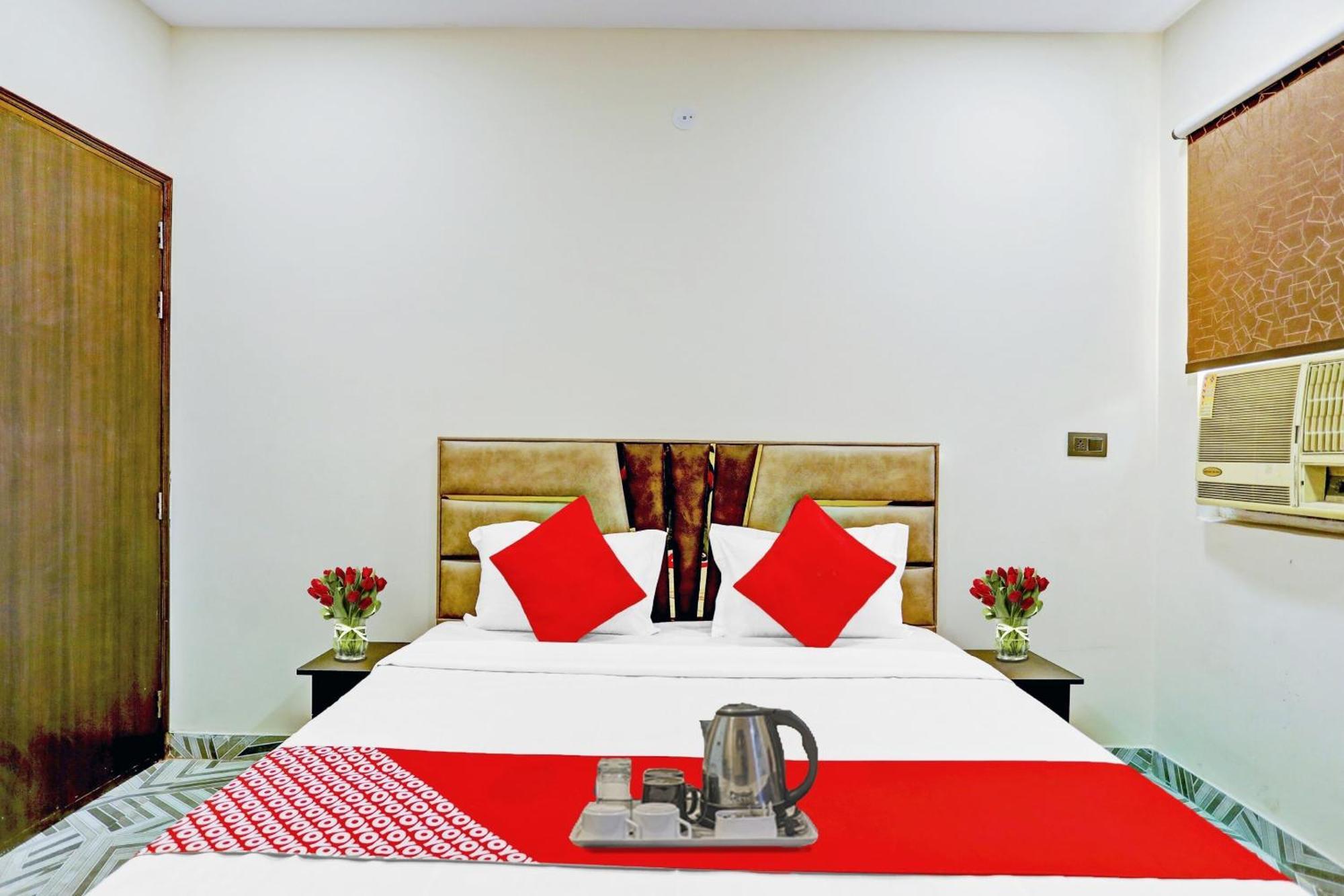 Hotel O Royal Lotus Stay Near Ip Extension Metro Station New Delhi Ngoại thất bức ảnh