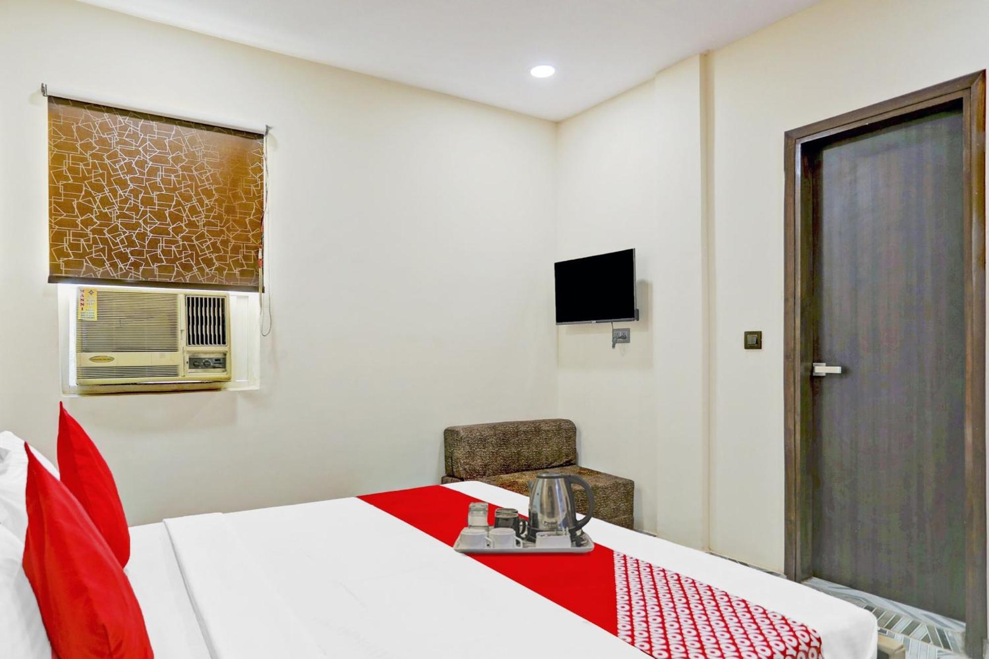 Hotel O Royal Lotus Stay Near Ip Extension Metro Station New Delhi Ngoại thất bức ảnh