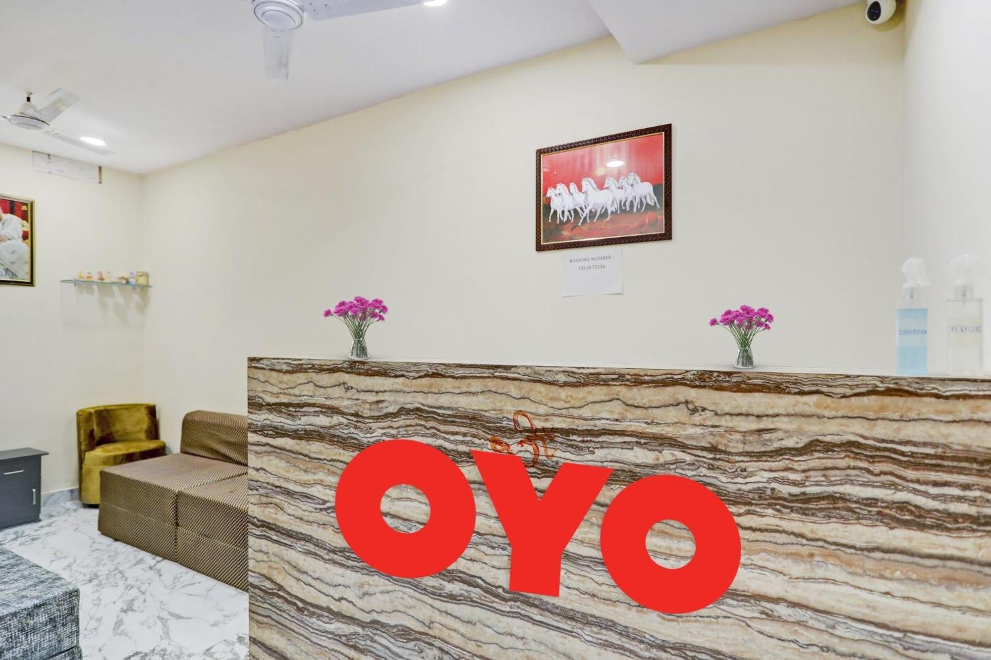 Hotel O Royal Lotus Stay Near Ip Extension Metro Station New Delhi Ngoại thất bức ảnh