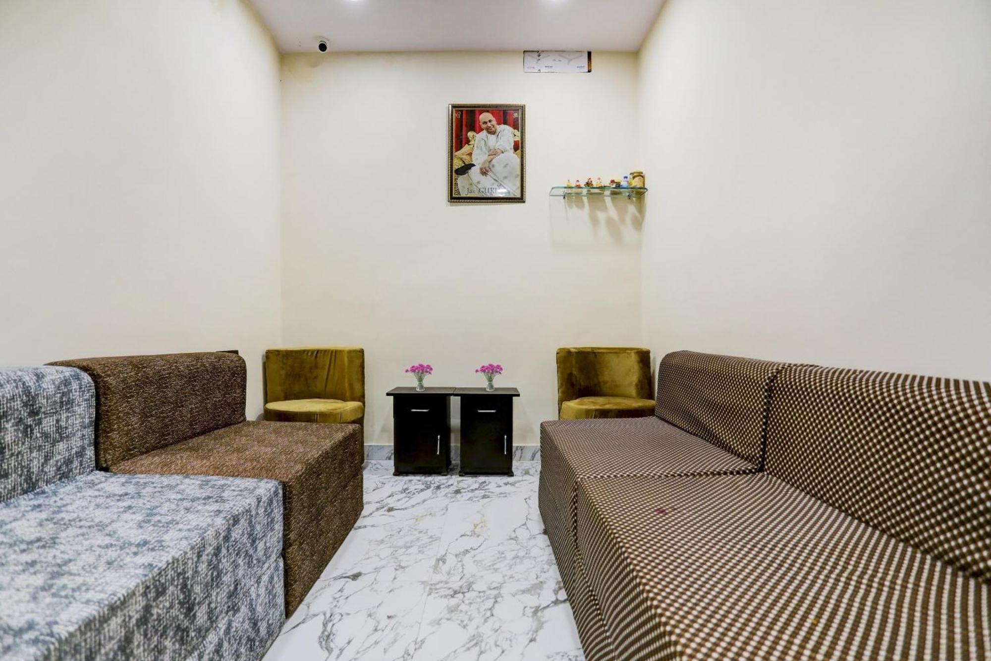 Hotel O Royal Lotus Stay Near Ip Extension Metro Station New Delhi Ngoại thất bức ảnh